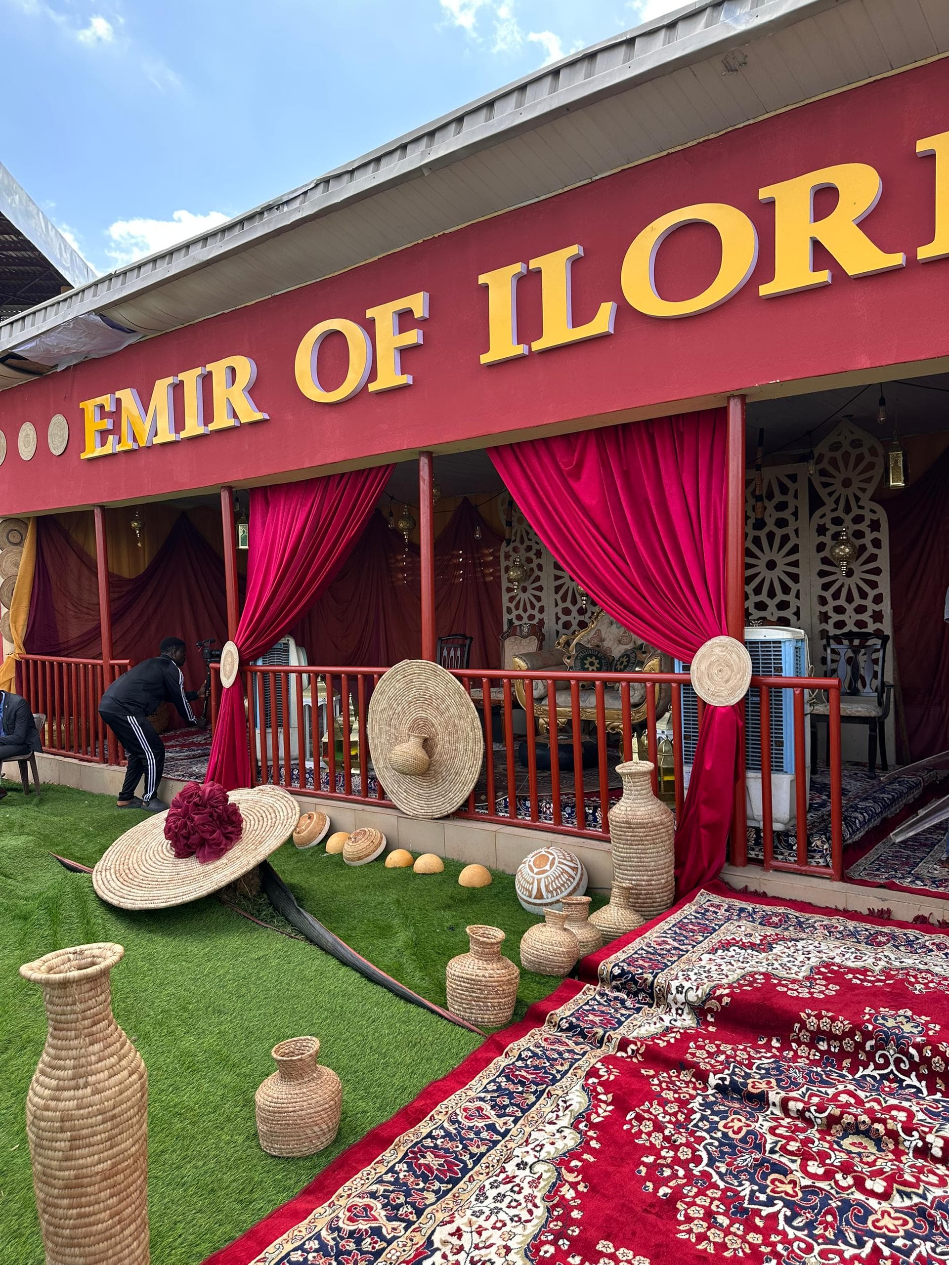 Durbar decoration Lagos — royal grand venue styling with ornate draping and gold accents